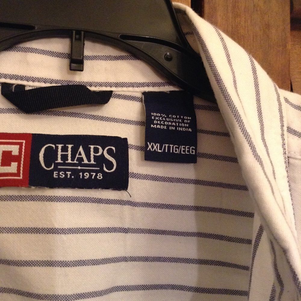 Chaps Long Sleeve Button Down Sh… - Picture 2 of 3
